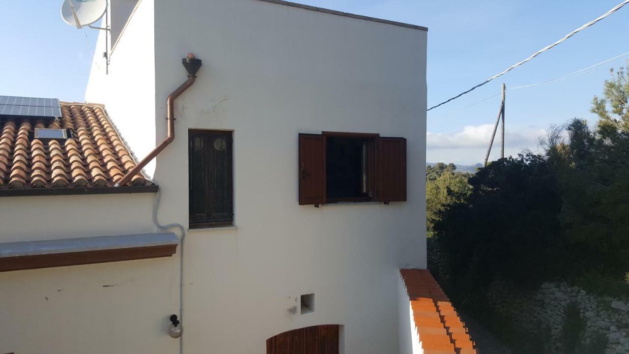 Serra E Mesu Affittacamere Magomadas Exterior photo